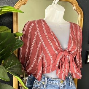 American eagle crop top